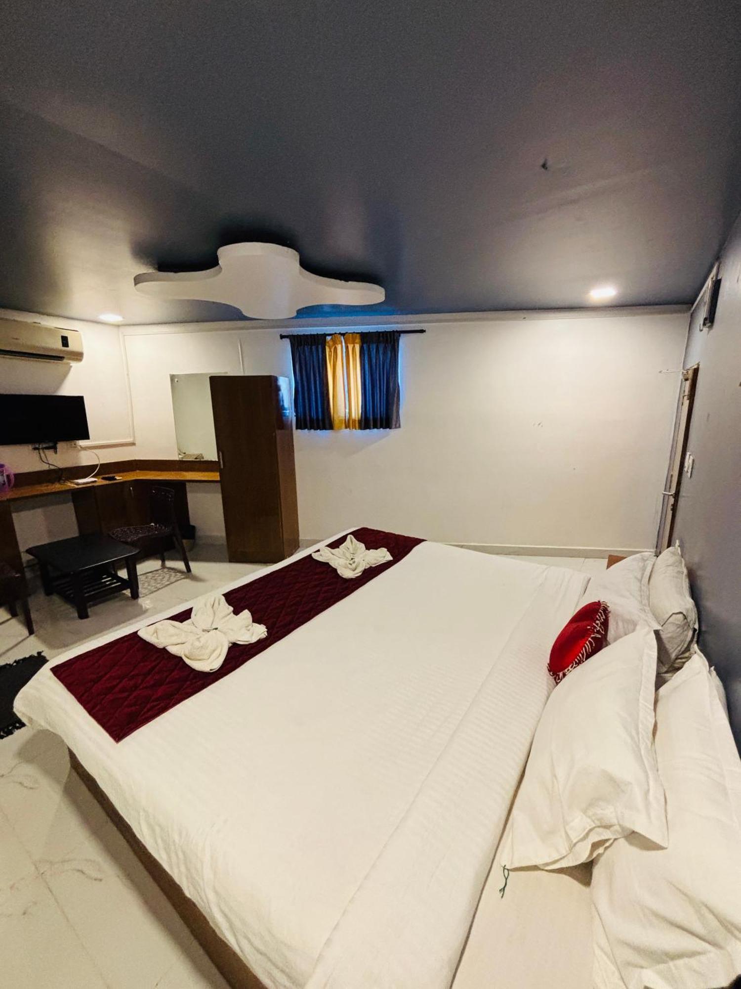 The Elite Beachview 蓬蒂切里 外观 照片